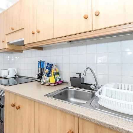 Apartment Comfy Beachfront Retreat El Medano, Terrace & Pool *